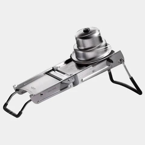 S/S MANDOLINE W/ PUSHER & 5 BLADES L39XW18XH14CM, LA MANDOLINE ULTRA, DE BUYER