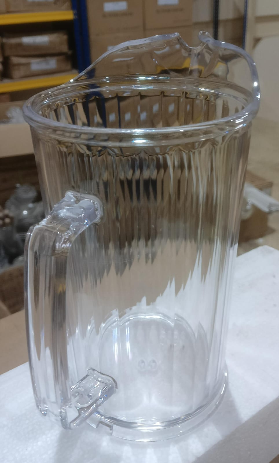 PITCHER POLYCARBONATE 1.8L